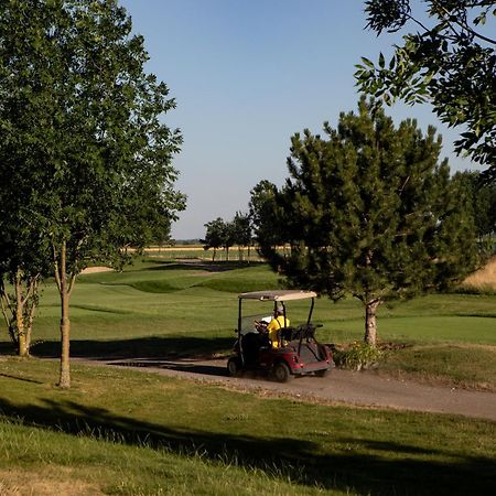 Aparthotel Green Resort Hruba Borsa Eksteriør billede