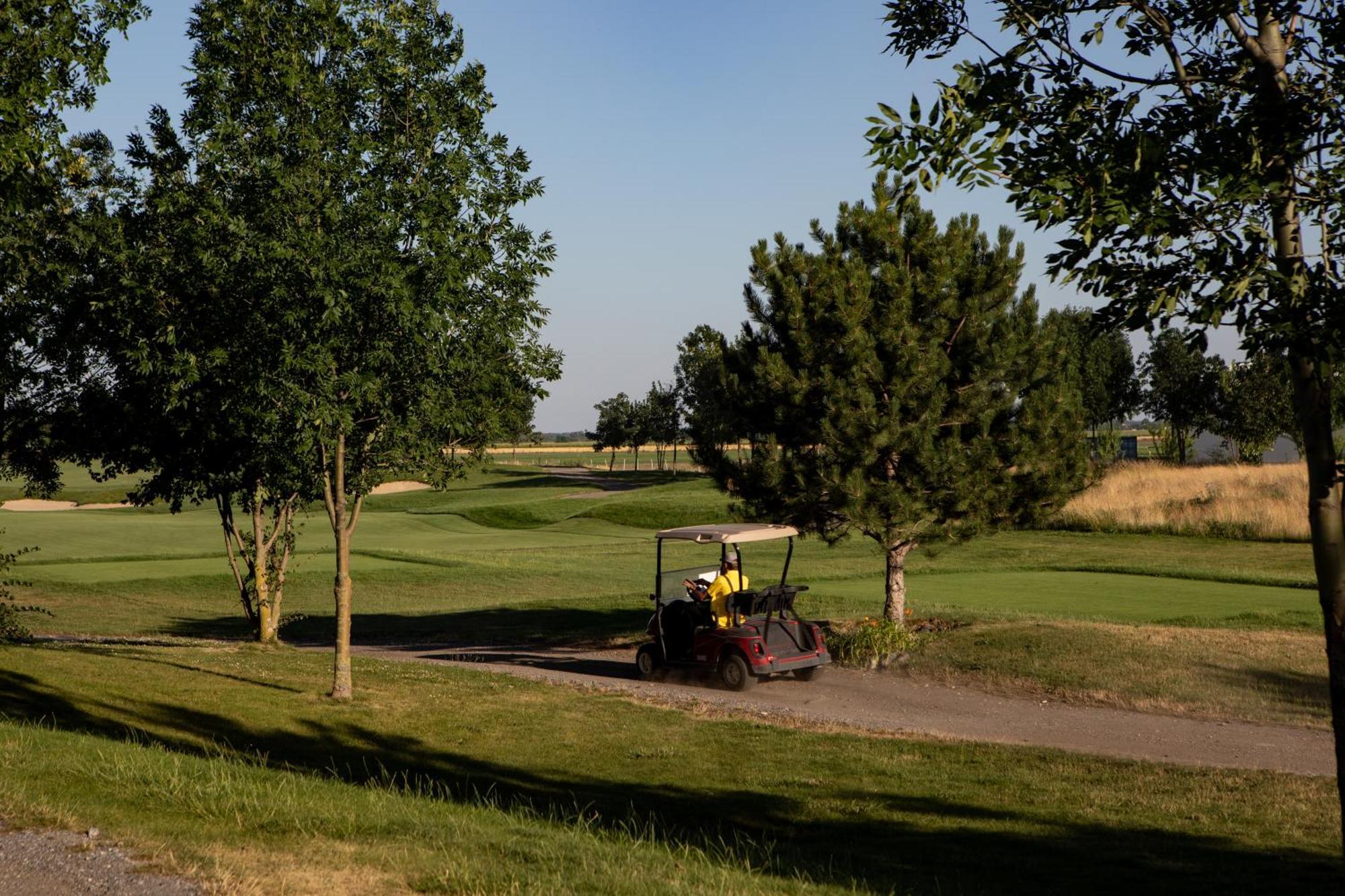 Aparthotel Green Resort Hruba Borsa Eksteriør billede